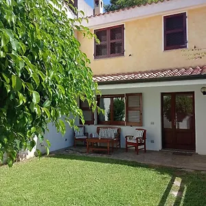 Casa vacanze Margherita House, Porto Pino