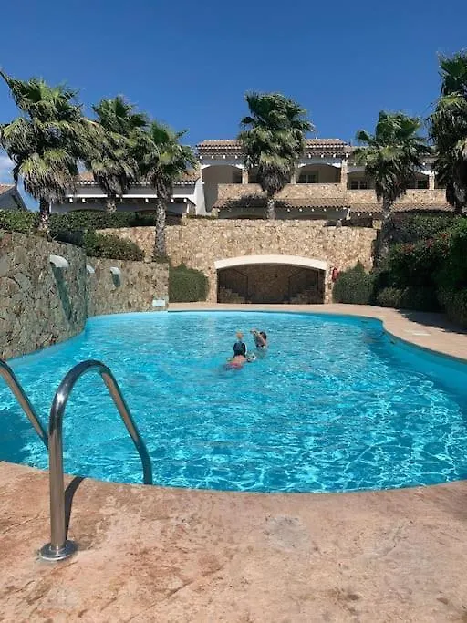 Residence Elegance Villa La Sterlizia Porto Pino 0*,